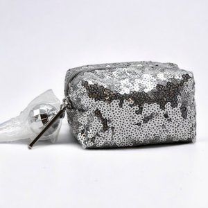 M.A.C Fuzzy Small Pouch - Silver